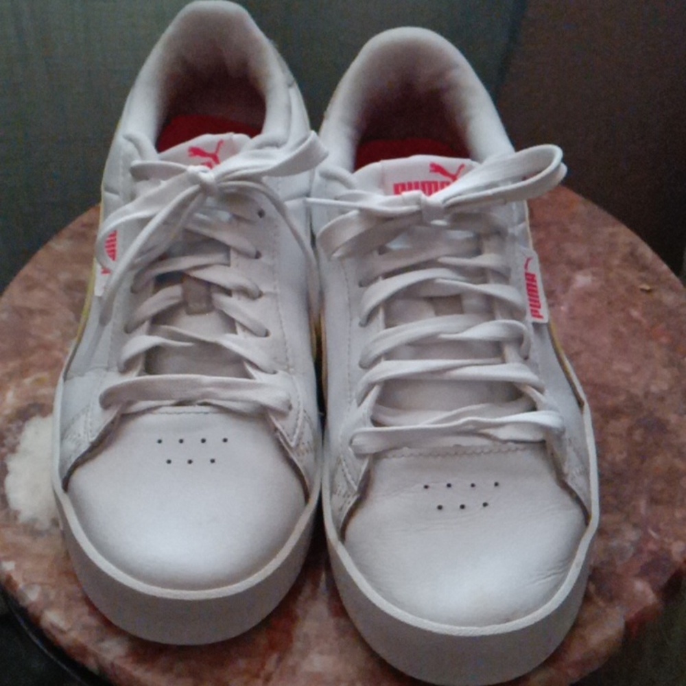 Puma Jada Blend tennis shoes